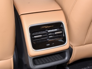 2024܊ 390T p 7 п؅^