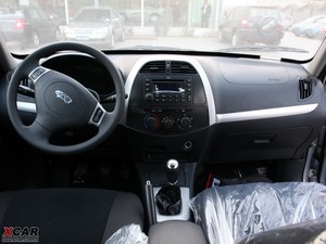 2010款1.8L 手动舒适型 内饰全景