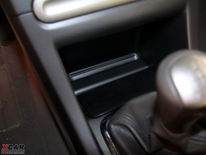 2010款1.6L 手动豪华版 空间座椅