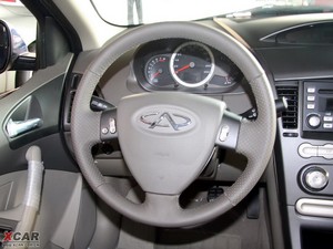 2010款1.6L 手动豪华版 方向盘