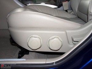 2010款1.6L 手动豪华版 空间座椅