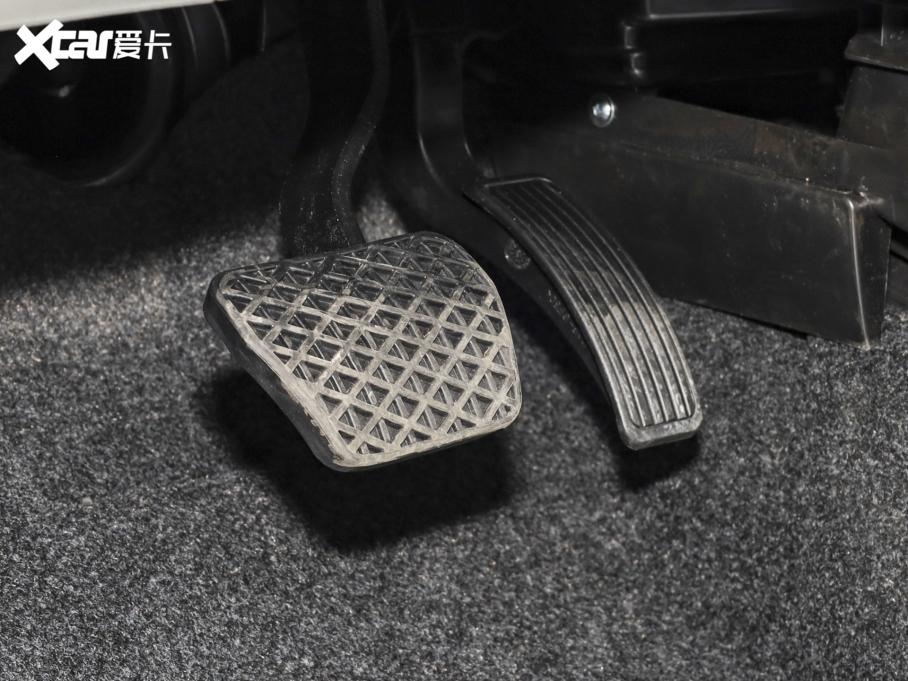 20243x  1.5L CVTr(sh)