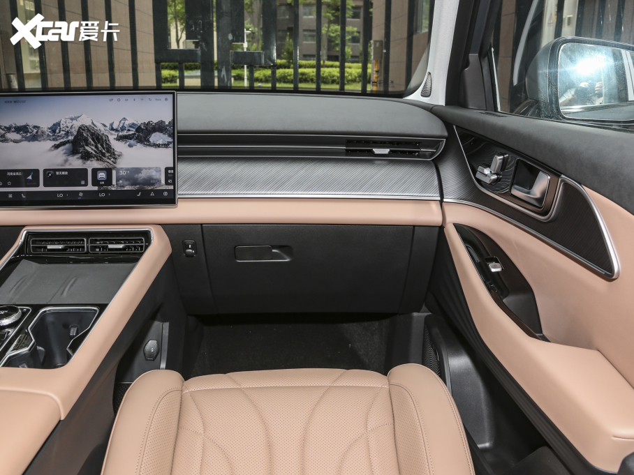 2024����8 L 2.0T ������F�� 5��