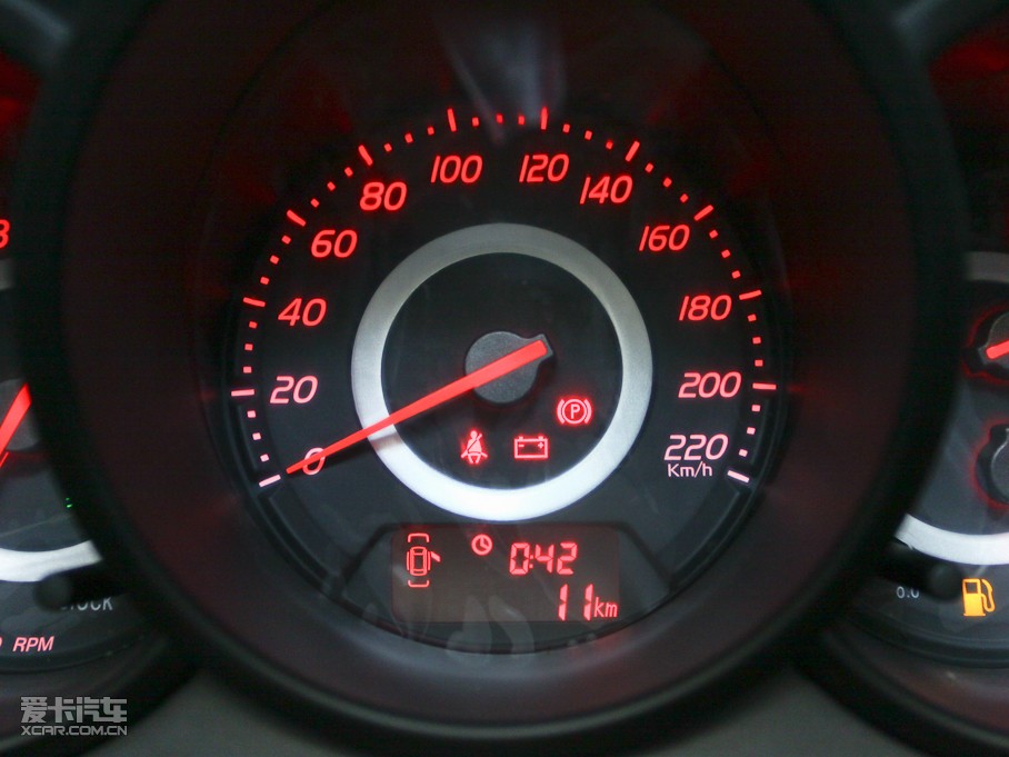 2011A3Ɏ 1.6L ք(dng)F