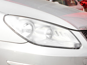 2011款1.8L 自动进取版 细节外观