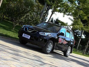 2010款2.0L 手动舒适型 整体外观