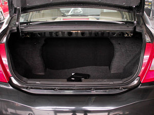 2011款1.5L 手动卓悦版 行李厢空间