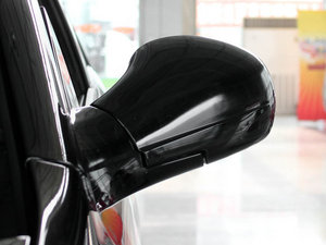 2011款1.5L 手动卓悦版 后视镜