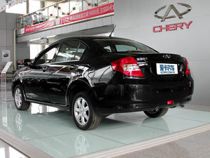 2011款1.5L 手动卓悦版 左后45度