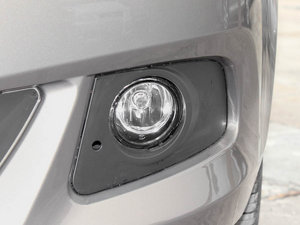 2011款1.5L 手动优悦版 前雾灯