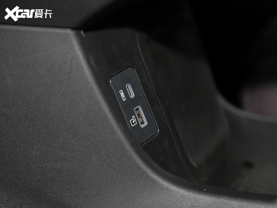 2025����9 C-DM 1.5T 82KM������ 5��