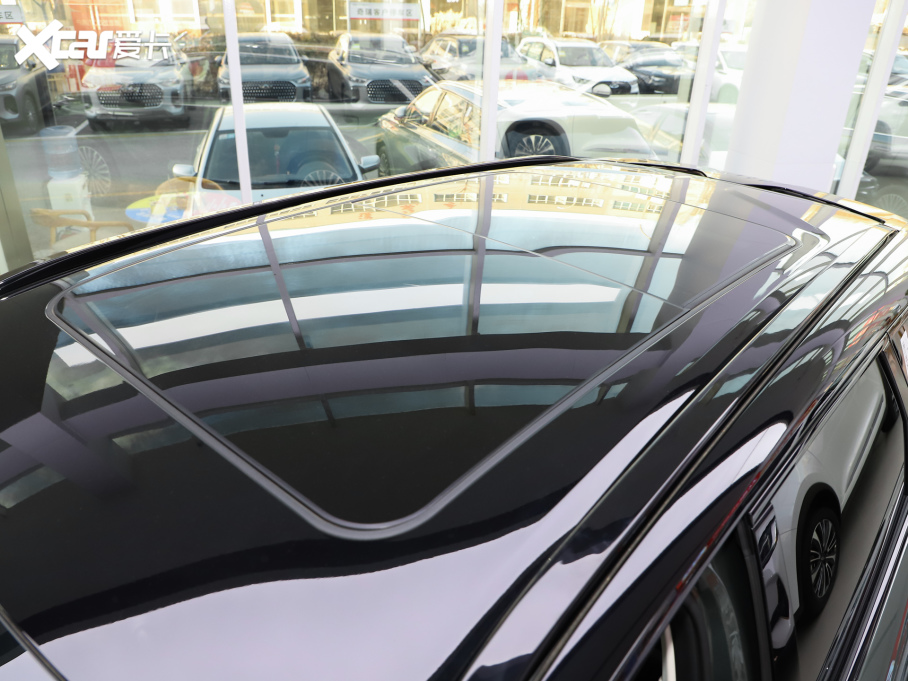 2025����9 C-DM 1.5T 82KM������ 5��