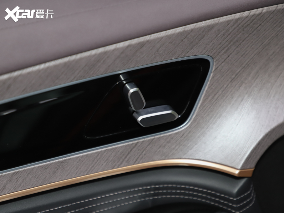 20259 C-DM 1.5T 82KM 5