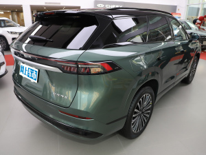 2025款1.5T 82KM悦享版 5座 整体外观