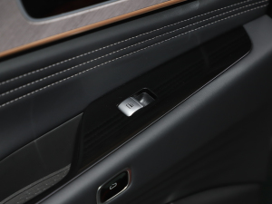 20251.5T 82KM 5 п؅^