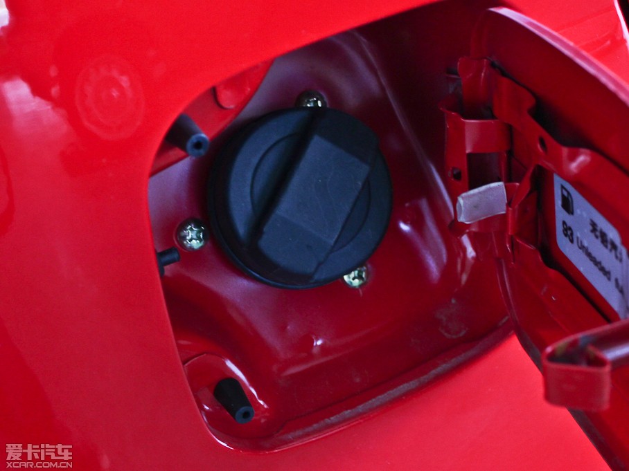 2012������QQ3 �\�Ӱ� 1.0L �քӆ�����