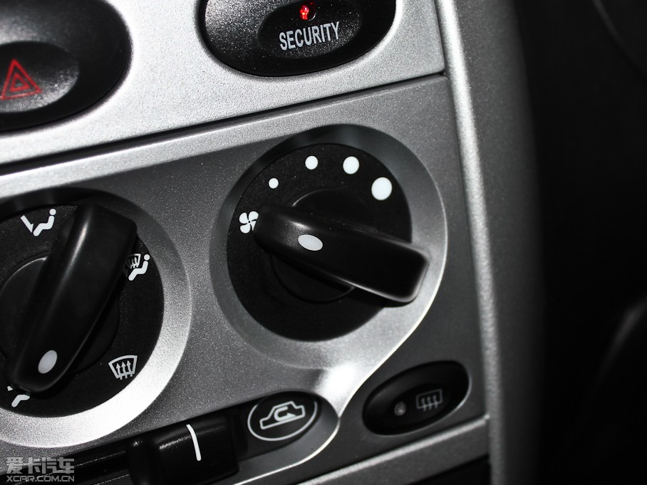 2012QQ3 \Ӱ 1.0L քӆ