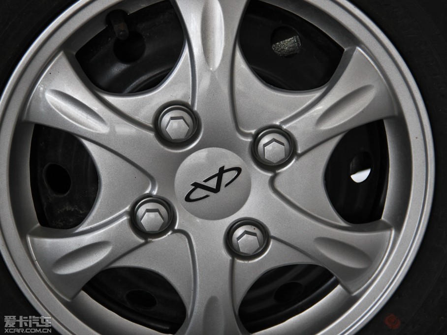 2012������QQ3 �r�а� 1.0L �քӐ�����