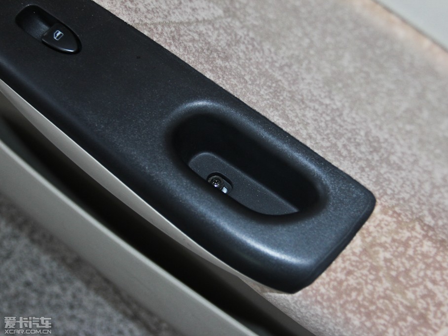 2012QQ3 r(sh)а 1.0L ք(dng)(i)