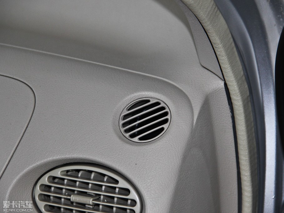 2012������QQ3 �r�а� 1.0L �քӐ�����