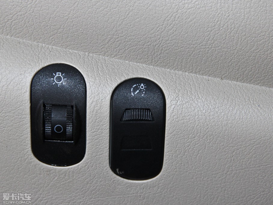 2012QQ3 rа 1.0L քӐ