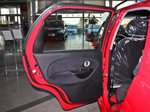 2012款运动版 1.0L 手动启航型 左后车门
