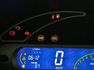 2012\Ӱ 1.0L քӆ п؅^(q)