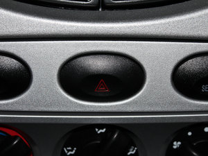 2012\(yn)(dng) 1.0L ք(dng) п؅^(q)