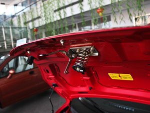 2012款运动版 1.0L 手动启航型 其它