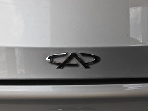 2012款时尚版 1.0L 手动爱尚型 细节外观