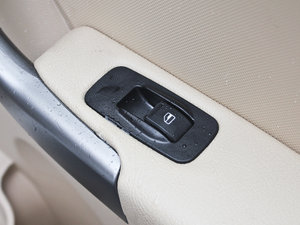 2012Ӣ 1.6S քӺA п؅^