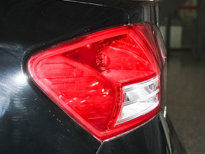 20122.0L CVTŰ (ji)^