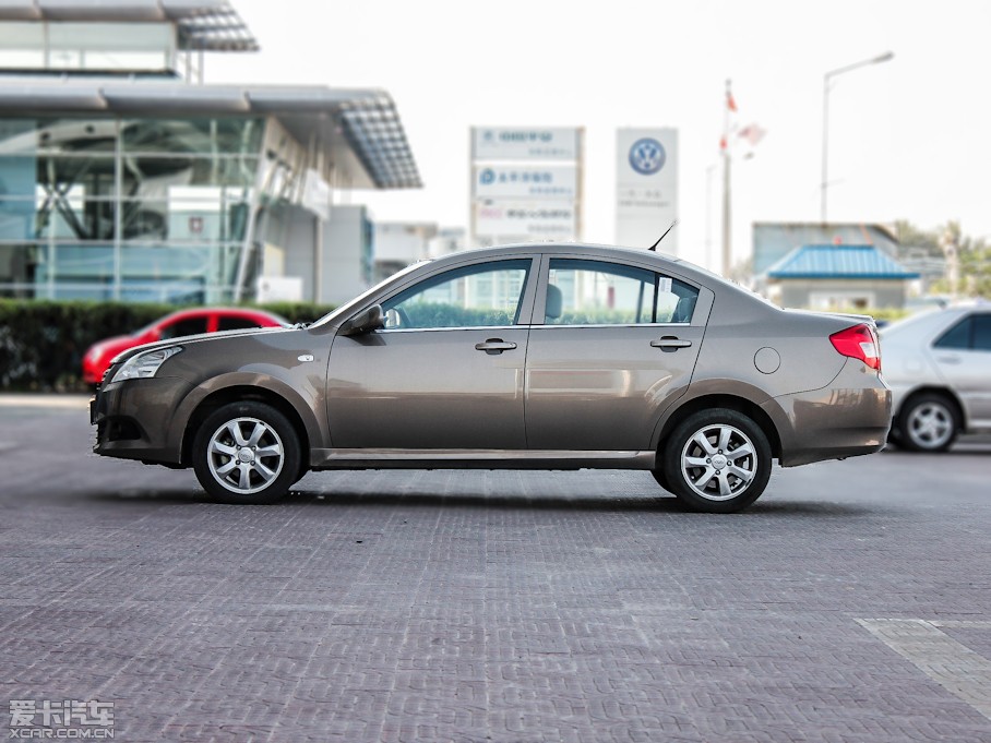 2012������E5 1.5L �քӔ��֊W�\��