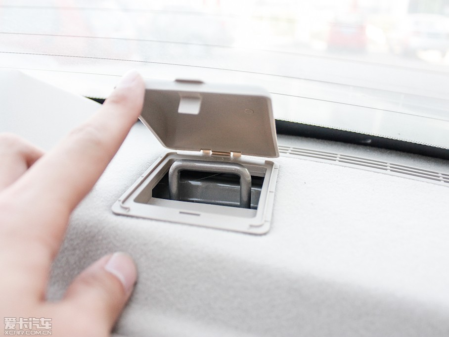 2012E5 1.5L քӔ(sh)֊W\