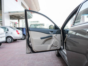 2012款1.5L 手动数字奥运版 驾驶位车门