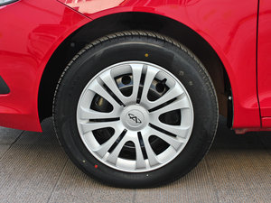 2013款1.5L 手动锐意版 轮圈
