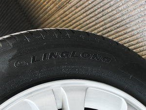 2013款1.5L 手动锐意版 轮胎品牌