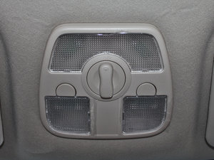 2013款1.5L 手动锐意版 空间座椅