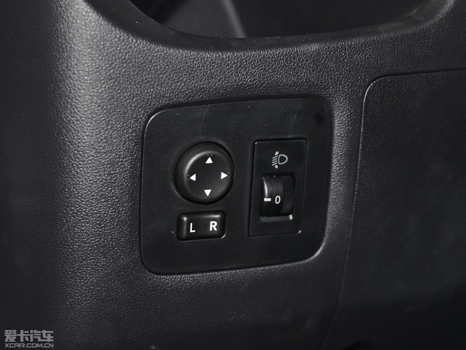 2013������QQ 1.0L �քӿ옷��