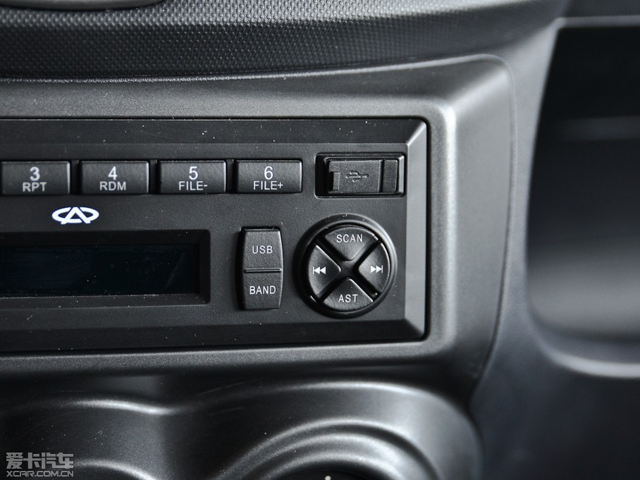 2013������QQ 1.0L �քӿ옷��