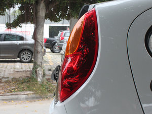 2013款1.0L 手动活力版 细节外观