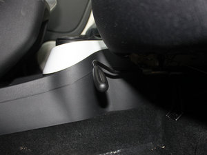2013款1.0L 手动活力版 空间座椅