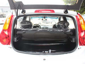 2013款1.0L 手动活力版 空间座椅