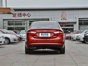 奇瑞汽車2013款艾瑞澤7