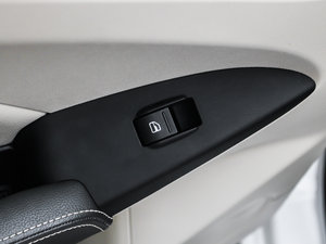 20131.6L DVVT CVT п؅^