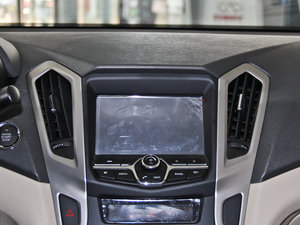 2013款1.6L DVVT 手动致尚版 空调出风口