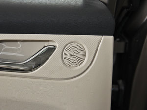 2013款1.6L DVVT 手动致尚版 中控区