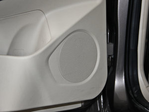 2013款1.6L DVVT 手动致尚版 中控区