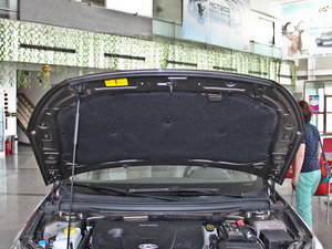 2013款1.6L DVVT 手动致尚版 其它