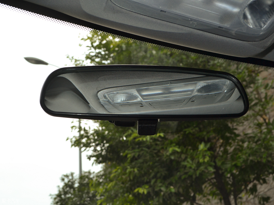 2016��ȫ�°����5 1.5L CVT�I(l��ng)�J��